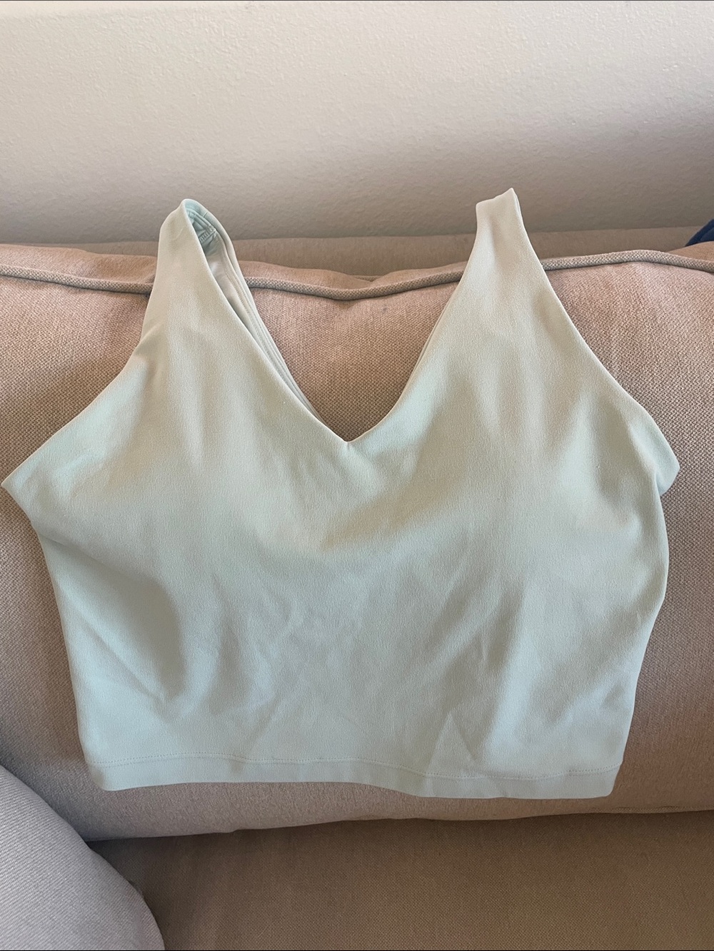 Athleta Transcend V-Neck Cropped Bra in Light Sage SIZE S - Picture 5 of 9